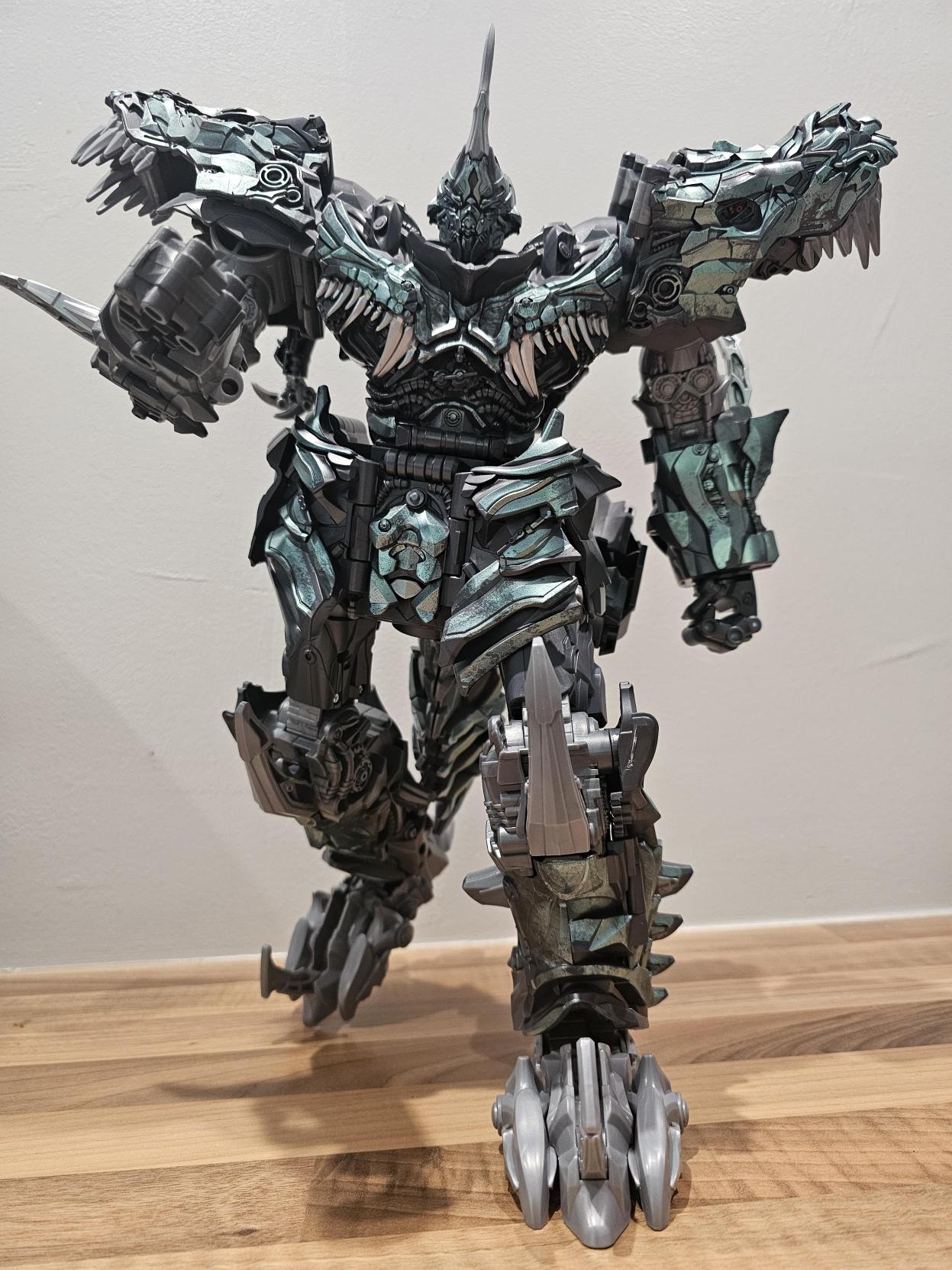 A picture of the completed Grimlock figure with all extra armour accessories